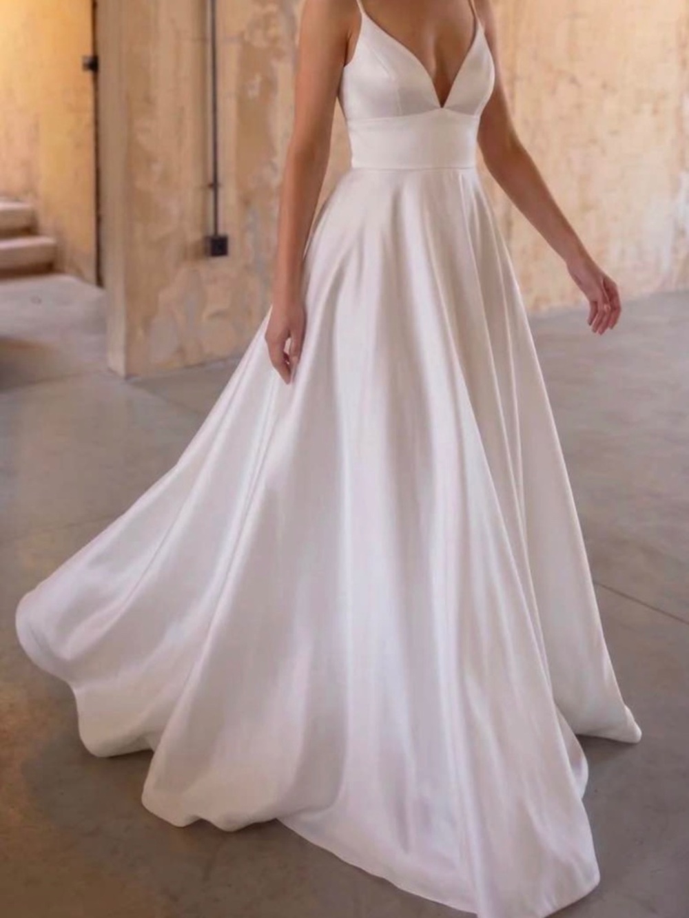 A-line Satin Wedding Dress Size 12